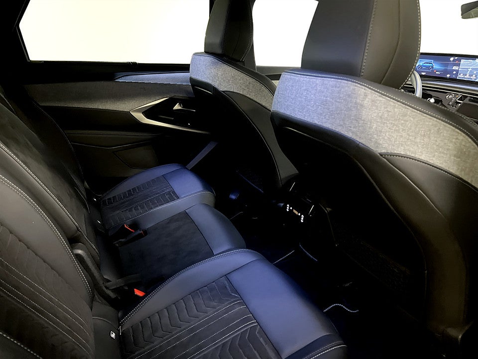 Bild på Peugeot 5008 GT Hybrid 145hk Aut 7-SITS B-KAMERA CARPLAY