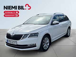 Skoda Octavia Kombi 1.5 TSI Sov-däck/Kamera/P-sens/Skinn/Lågskatt