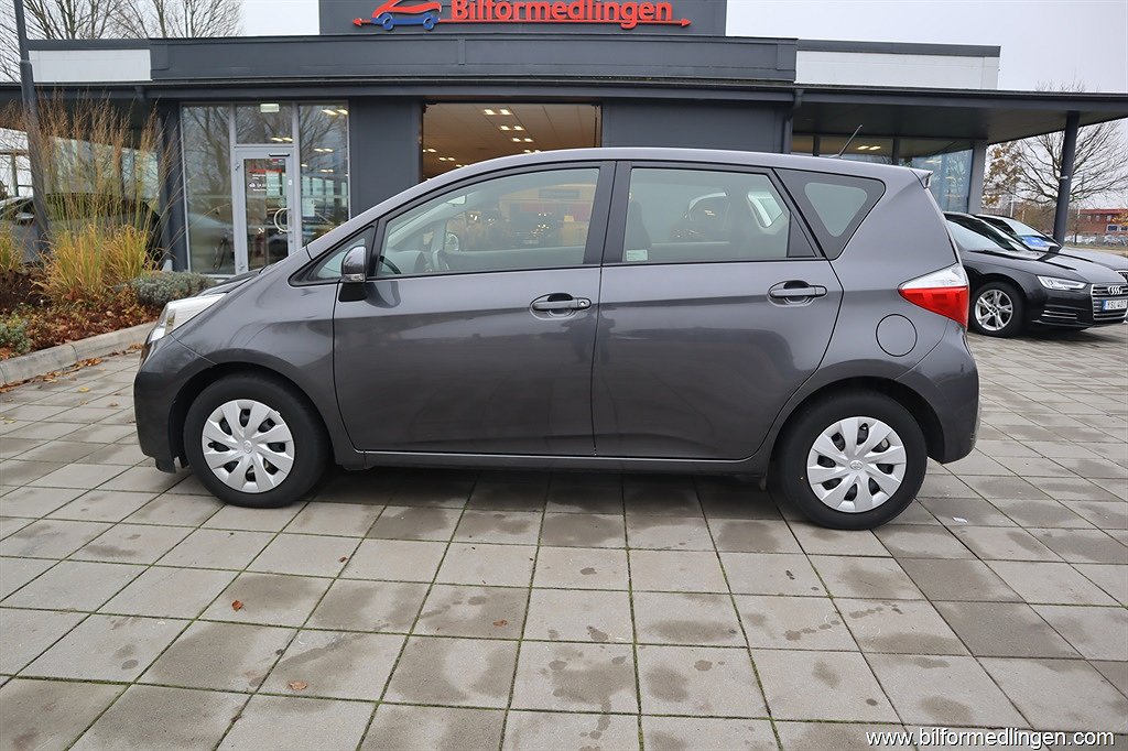 Toyota Verso-S Verso S 1.33 99hk Eco Multidrive Svensksåld 2 ägare