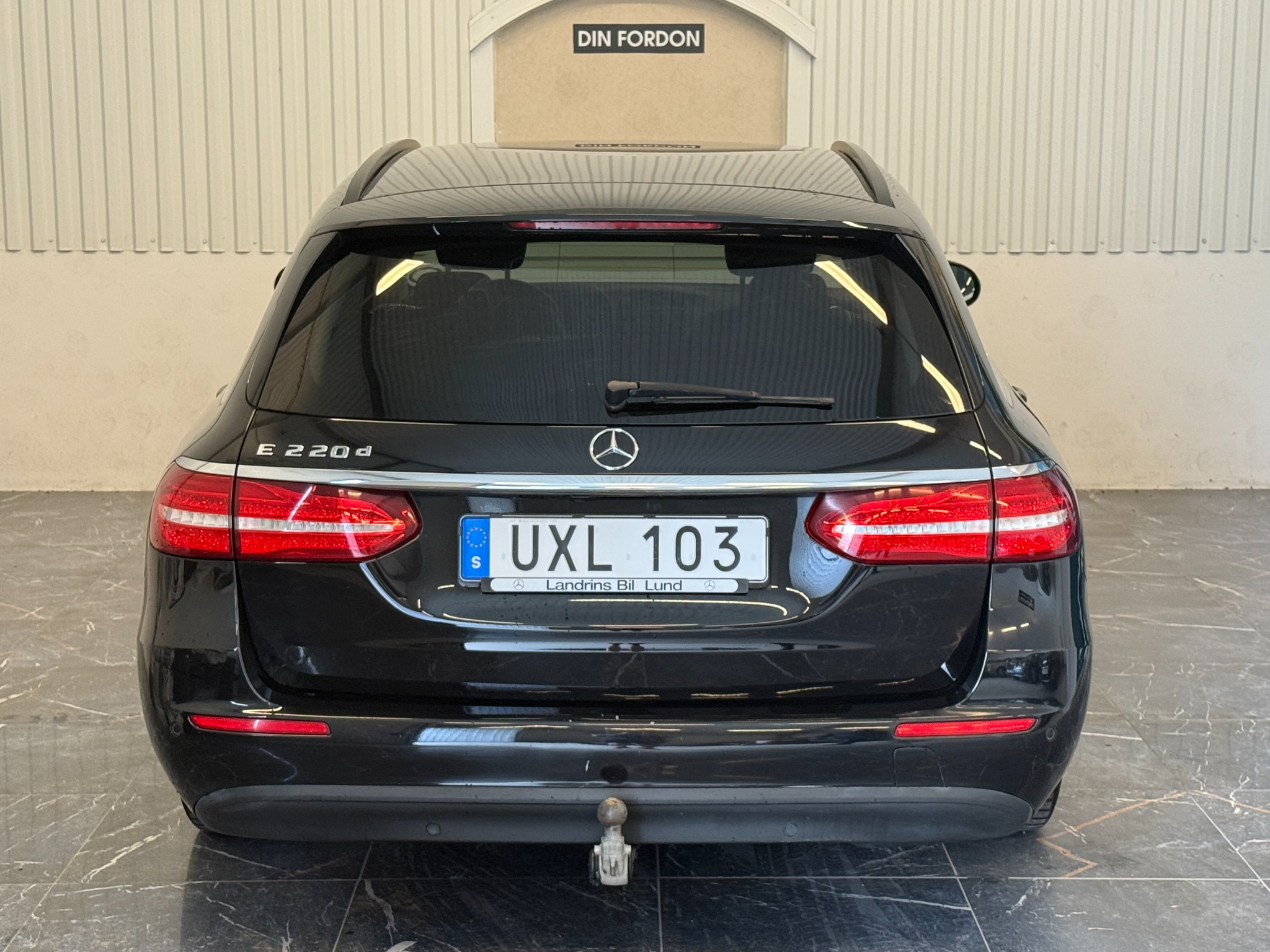 Mercedes-Benz E 2019, bild 5/39