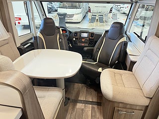 Husbil-integrerad Kabe TM I 760 LGB 13 av 31