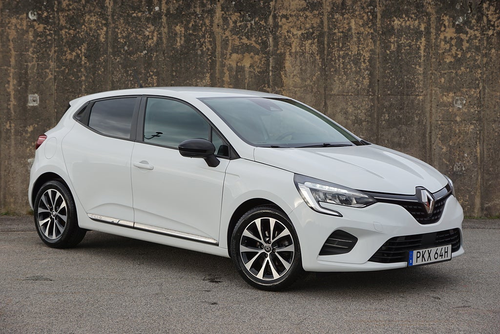 Renault Clio 1.0 TCe Zen 100hk "GPS "P-Sensorer "492kr Skatt"