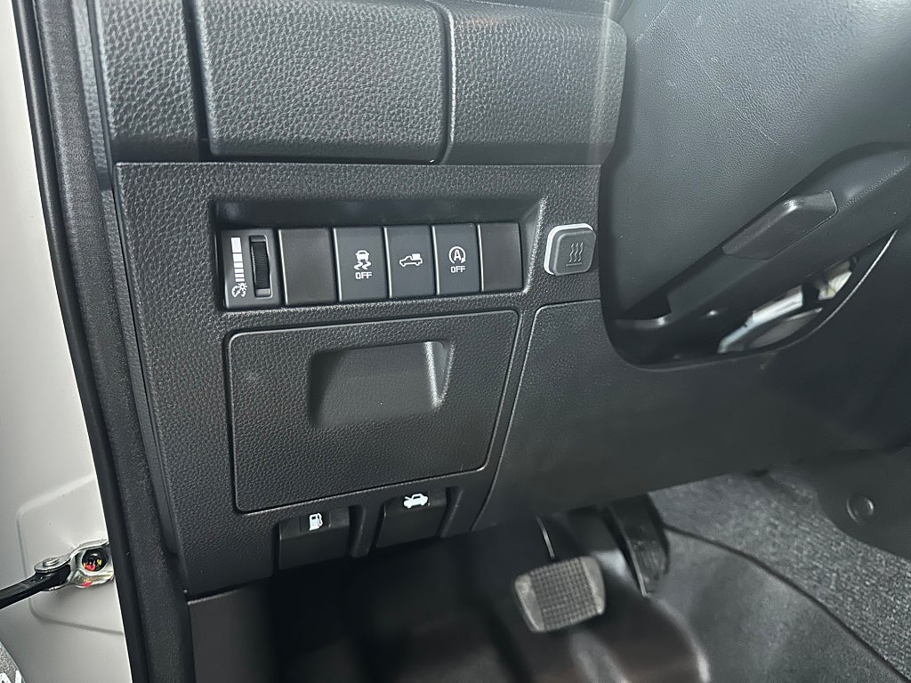 Isuzu D-Max XRX Crew Cab 2.2 4WD Nya motorn & vxl låda - bild 12