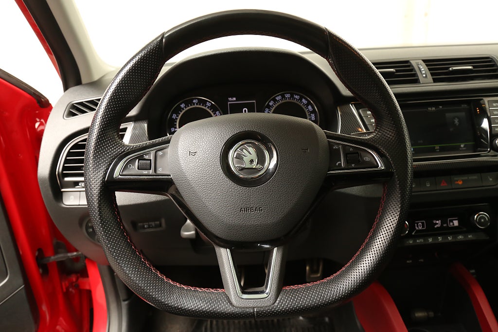 Skoda Fabia 1,2 TSI 90hk Monte Carlo Panorama Motorv 2016