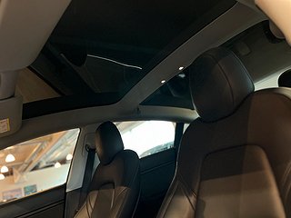 Tesla Model 3 Long Range AWD 440hk Autopilot/Kamera/Navi