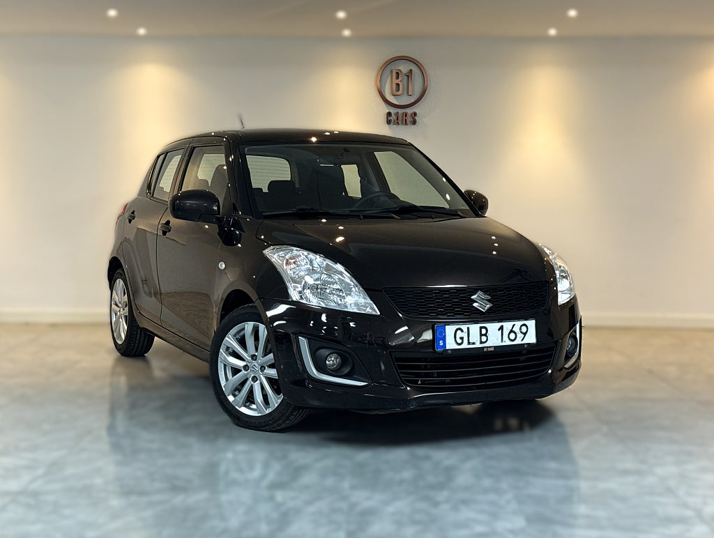 Suzuki Swift 5-dörrar 1.2 DOHC 16V VVT NYSERVAD 2-ÄGARE AC S+V
