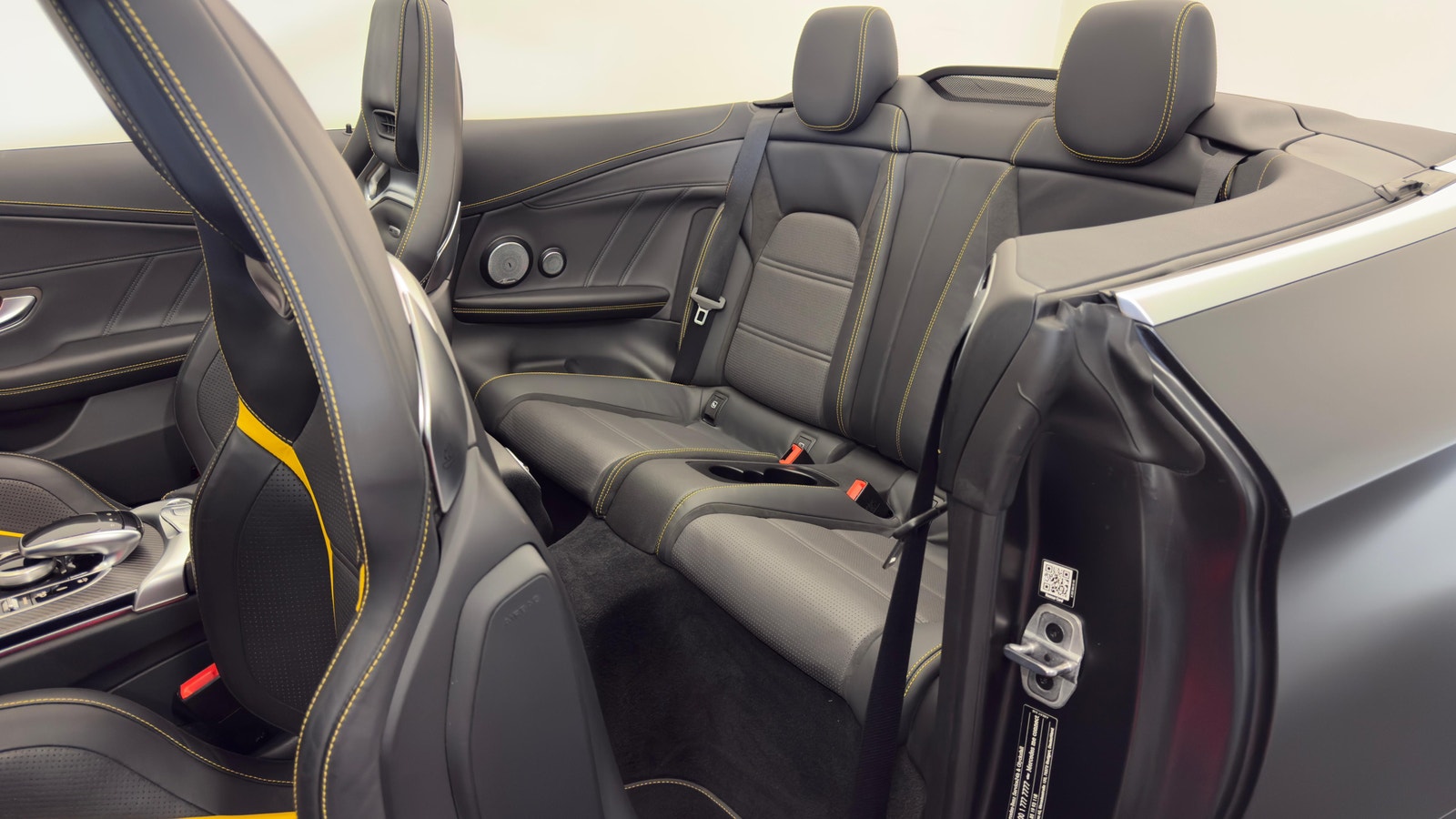 Mercedes-Benz C63 S AMG V8 510hk Cabriolet | Final Edition 2022 - miniatyr 22