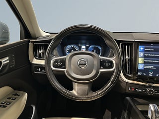 Volvo XC60 T8 Twin Engine AWD Inscription Pvärm Pano Kamera SoV – bild 9