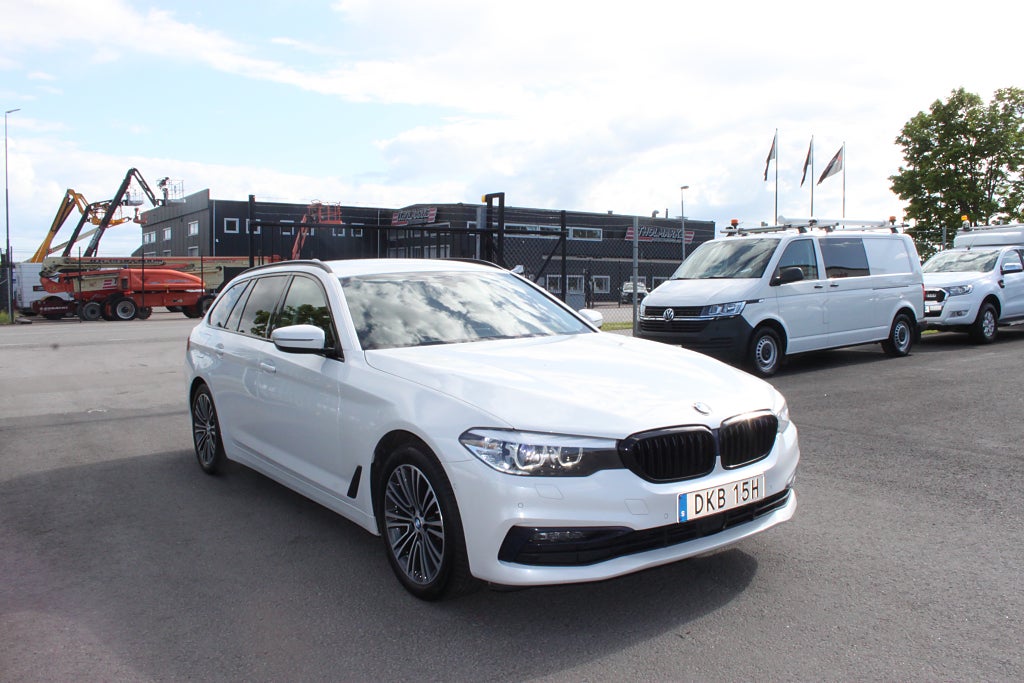 BMW 520d xDrive Touring Steptronic Sport line Euro 6, bild 7