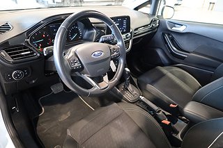 Halvkombi Ford Fiesta 9 av 19