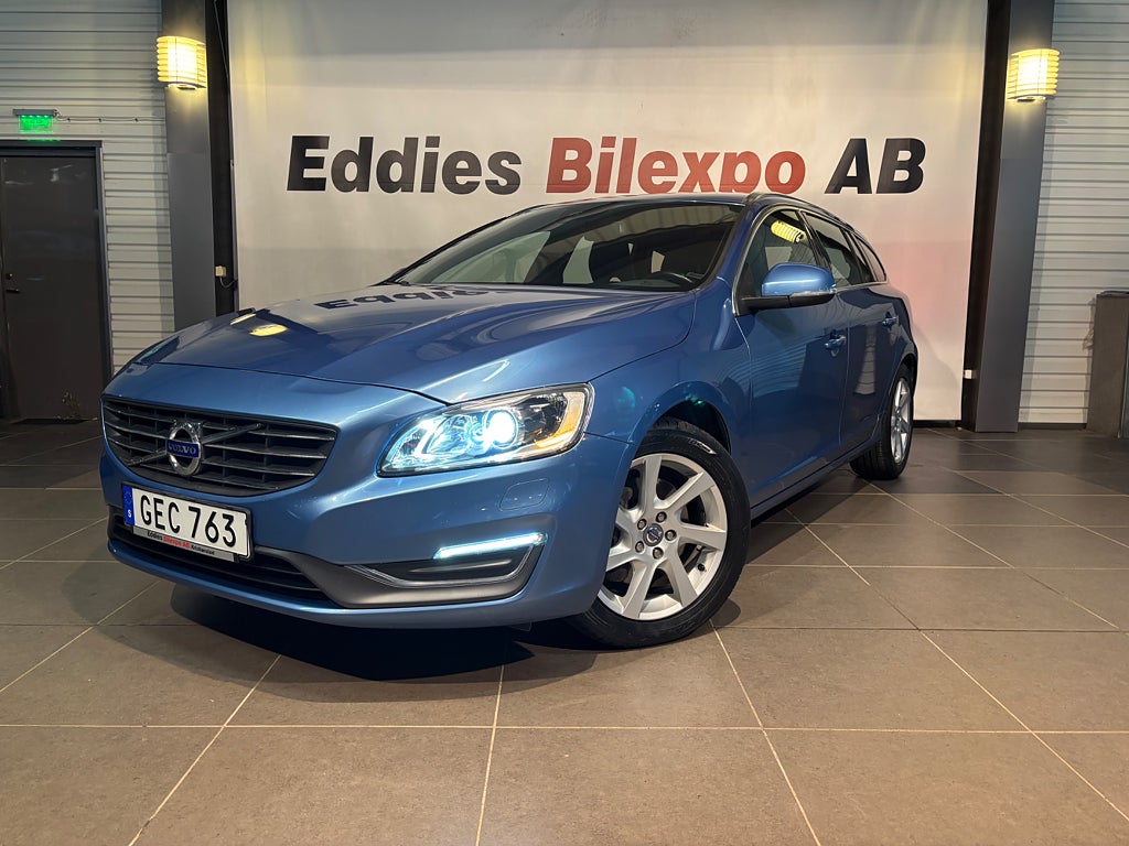 Volvo V60 D4 AWD Summum 163HK