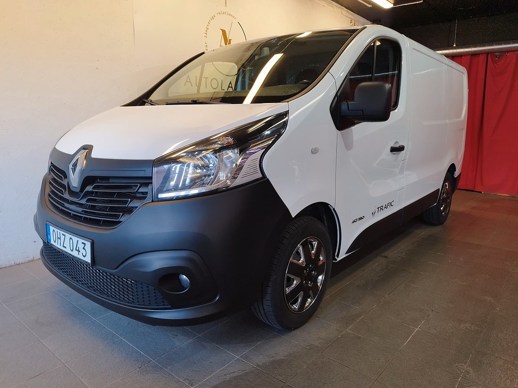 Renault trafic Skåpbil 2.9t 1.6 dCi Euro6 Nybes Drag 120hk