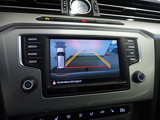 Kombi Volkswagen Passat 20 av 24