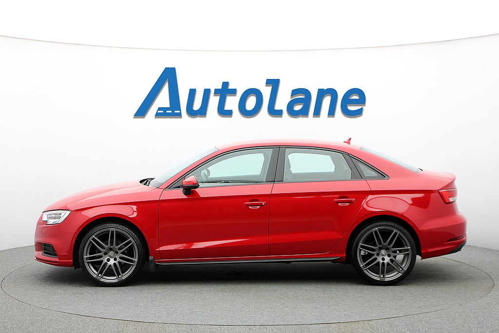 Audi A3 Sedan 1.0 TFSI Cockpit, 19", Adaptiv Fart. 115hk