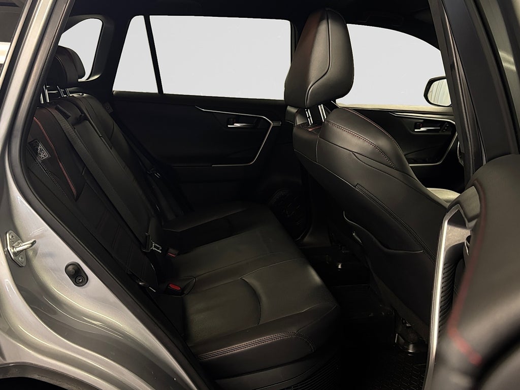 Toyota RAV4 Plug-in AWD Style Premium Dragkrok Adp-fart Navi Kamera bild 22