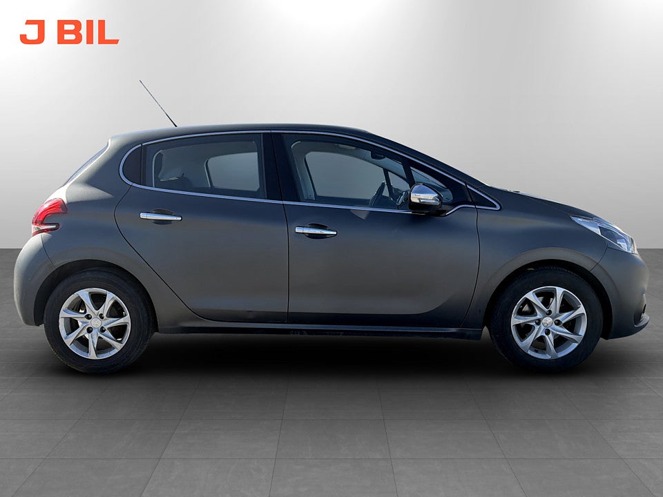 Bild på Peugeot 208 Active Style 1.2 PT 82hk KAMPANJRÄNTA 3,99%