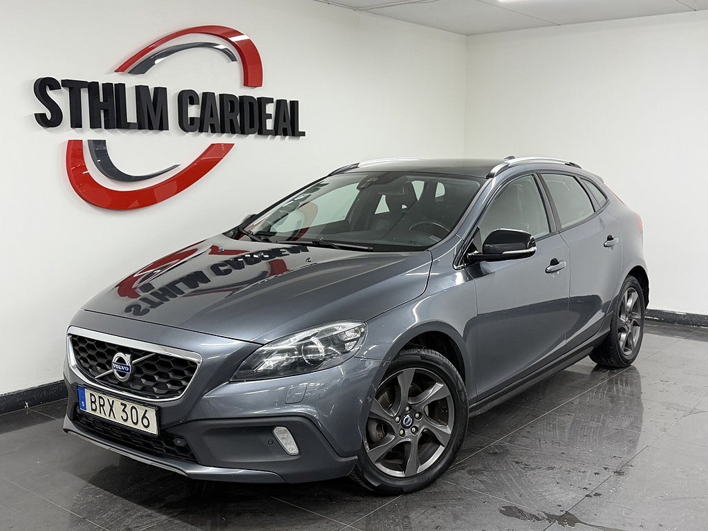 Volvo V40 Cross Country D2 Summum Ocean Race, Panorama, VoC, P.värmare, Navi