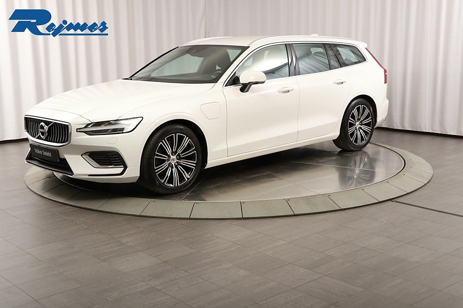 Volvo V60 Recharge T6 Inscription Expression