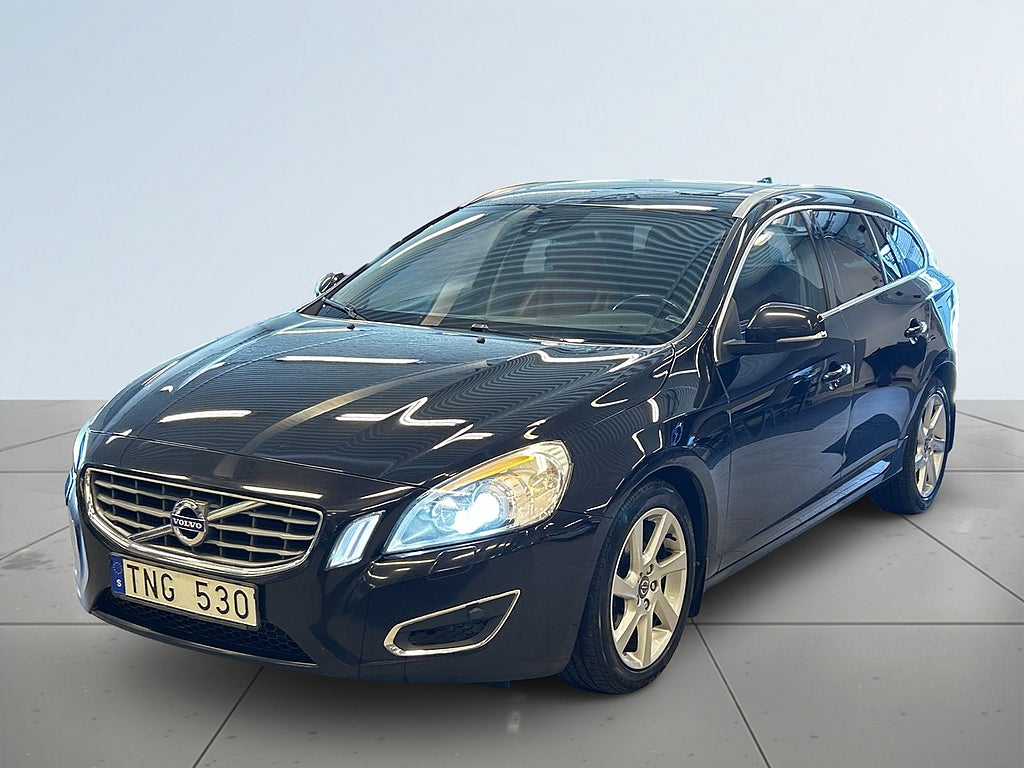 Volvo V60 D3 Summum Drag/MoK-Värm/SoV-Däck/Skinn/KamremBytt/Psens