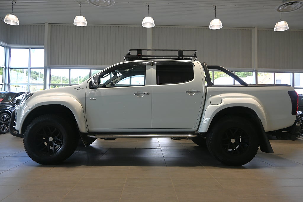 Isuzu D-Max 2019 - miniatyr 2