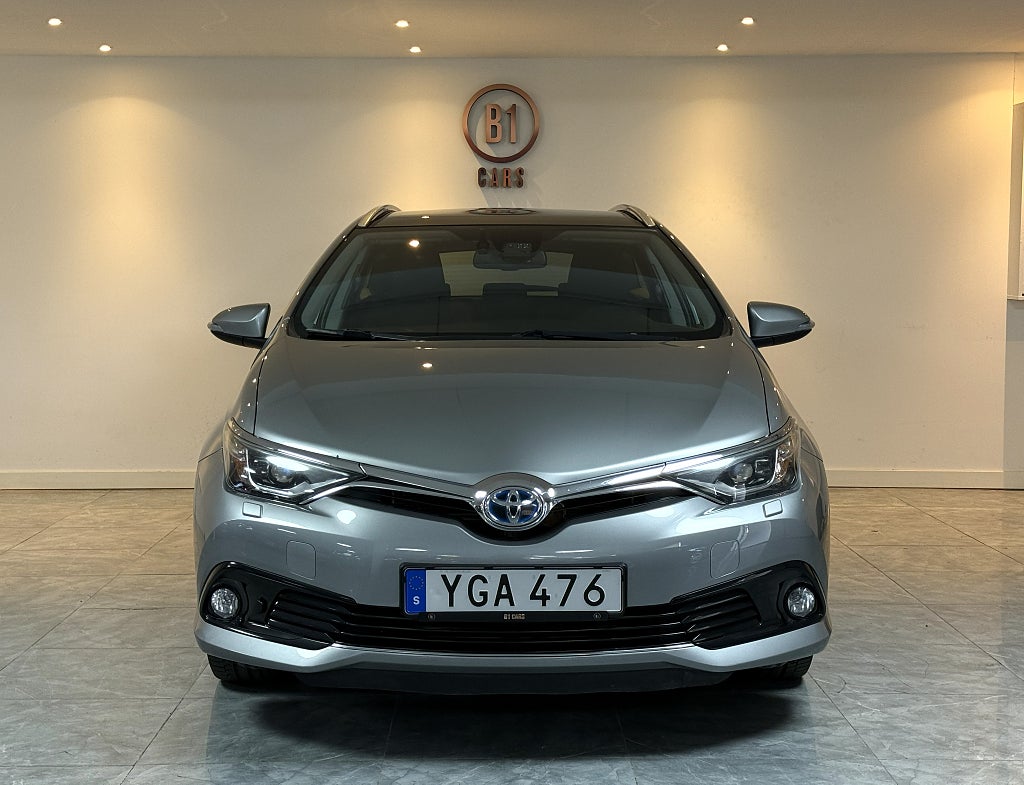 Toyota Auris Touring Sports Hybrid e-CVT Active Plus PANO 2-ÄGARE