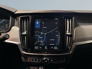 Volvo V90 D4 AWD Inscription Drag Pvärm Skinn Kamera GPS SoV – bild 14
