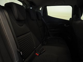 Halvkombi Renault Clio 11 av 19