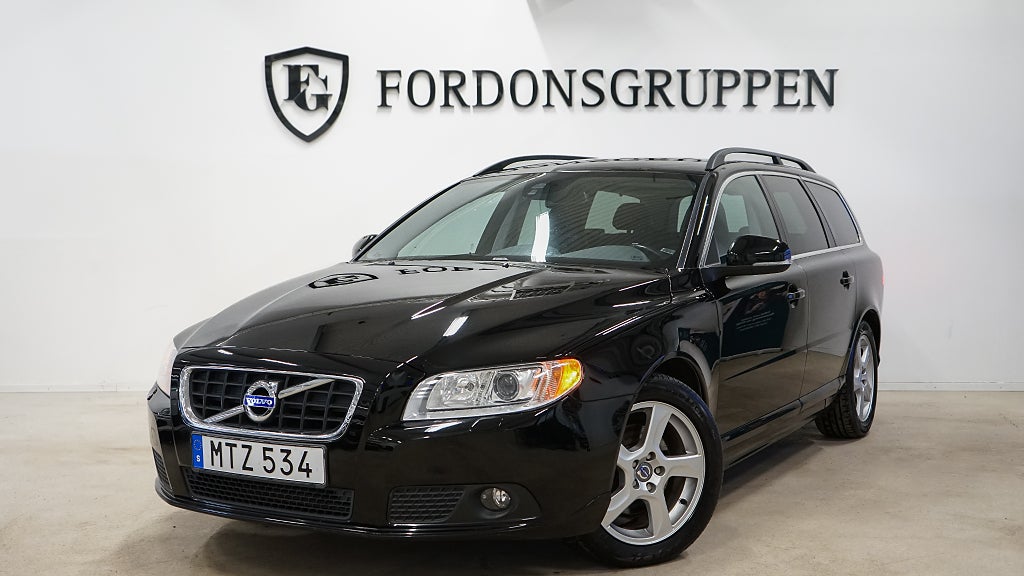 Volvo V70 II D2 S/S  Momentum / Värmare / Drag