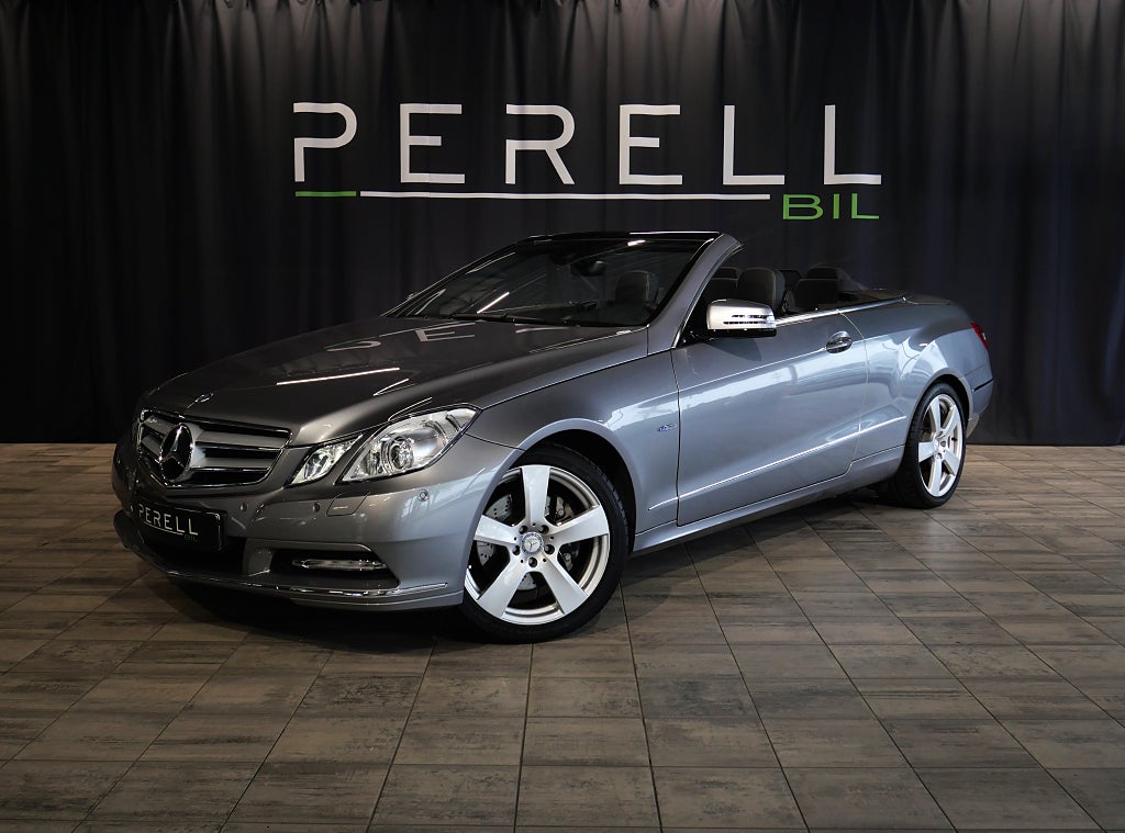 Mercedes-Benz E 200 Cabriolet / Sportpaket/ 590mil 