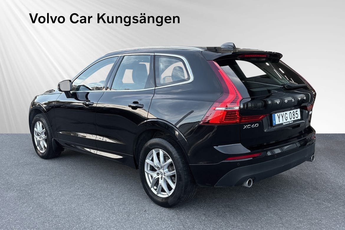 Volvo XC60 T5 AWD Momentum Advanced SE 2019, bild 4/10