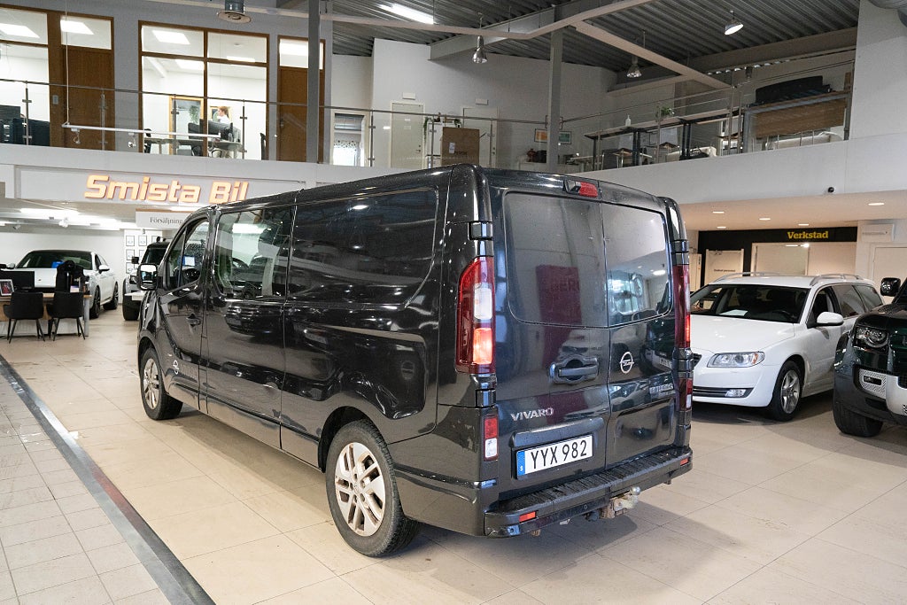 Opel Vivaro 6-sits Dubbelhytt LÅNG L2 D-VÄRMARE KAMERA 1-ÄGARE
