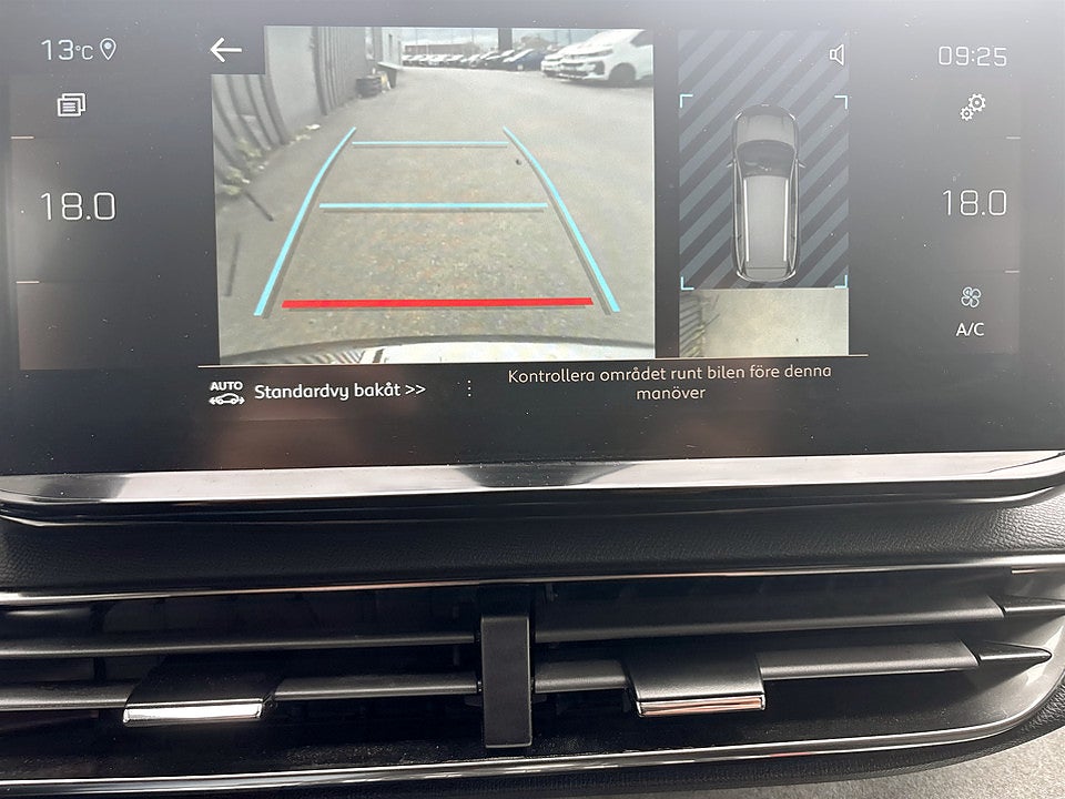 Bild på Peugeot 5008 GT 1.2 PT 130hk Aut 7-SITS B-KAMERA CARPLAY