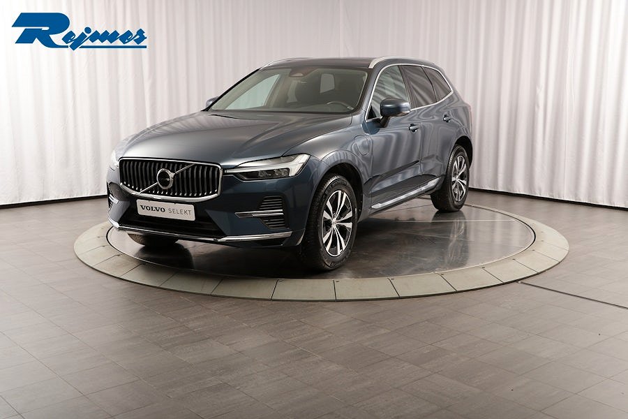 Volvo XC60 Recharge T6 Core Edition