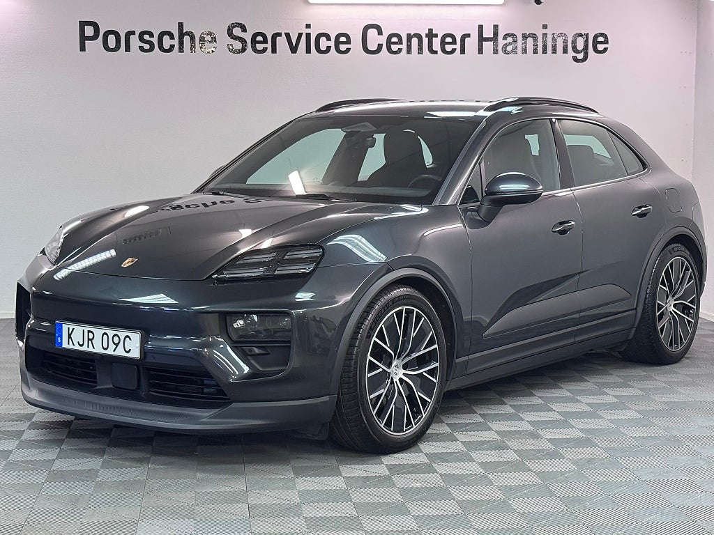 Porsche Macan 4