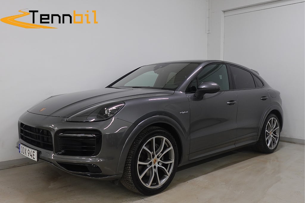 Porsche Cayenne E-Hybrid Coupé S 18vägs BOSE PASM SportDesig MOMS Night