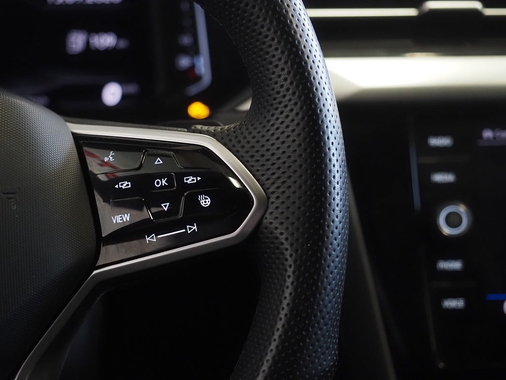 Volkswagen Arteon eHybrid Shooting Brake 218hk TSI R-Line Dragpkt Cockpit 2022