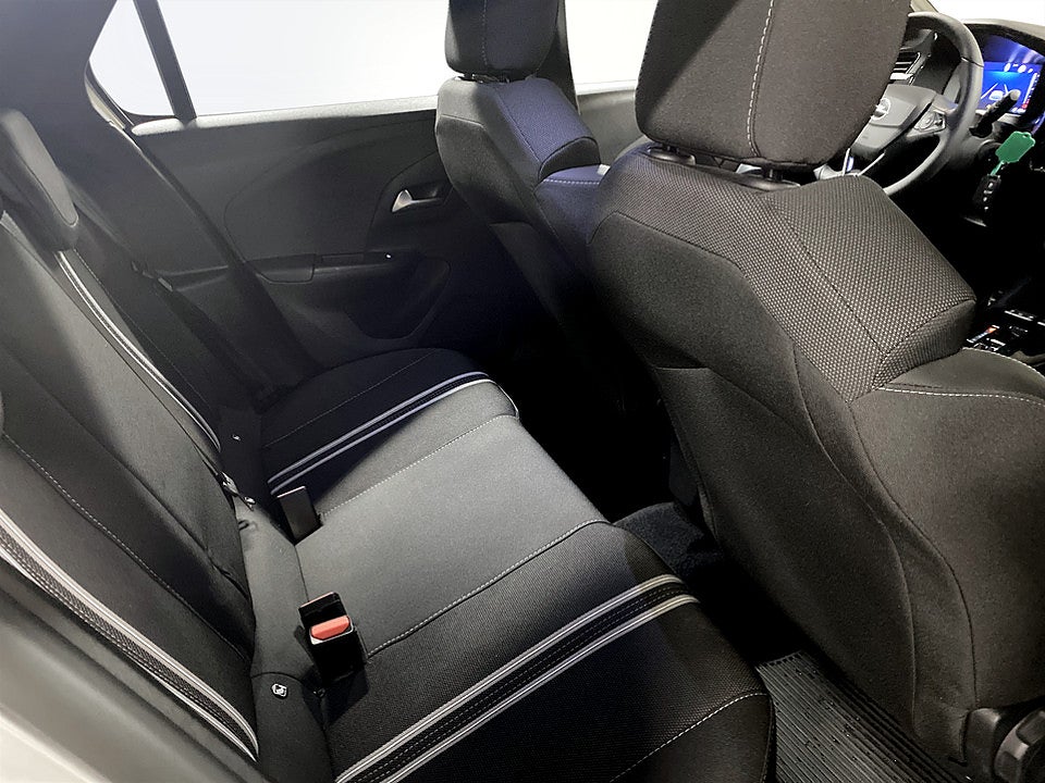 Bild på Opel Corsa GS 1.2 PT 100hk Aut RATTVÄRME BACKKAMERA CARPLAY