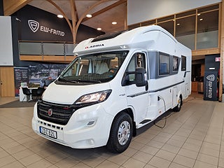 Husbil-halvintegrerad Adria MATRIX PLUS 670 SLT