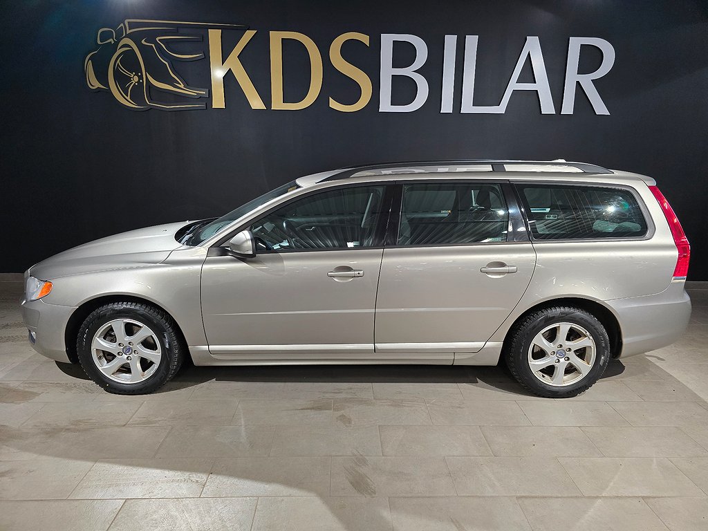 Volvo V70 II T4 Automat Nordic Euro 5 180hk | Drag | Värmare