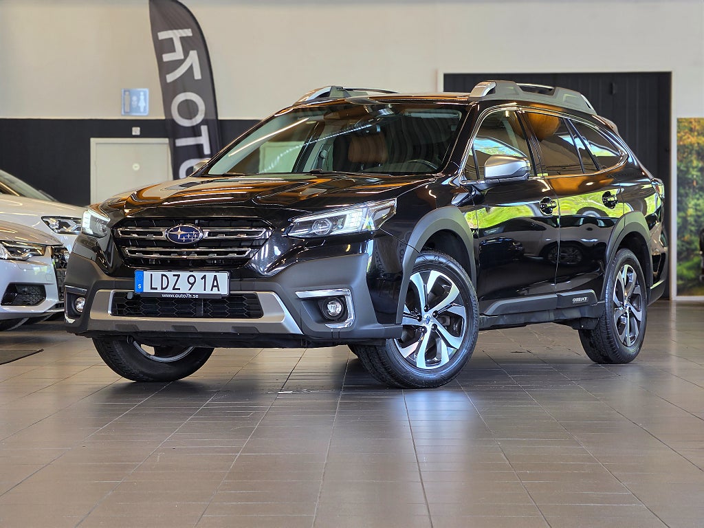 Subaru Outback 2.5 4WD XFuel Touring Drag Navi H&K Elstolar låg-skatt 
