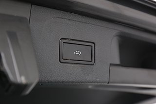 Kombi Volkswagen Passat 19 av 28