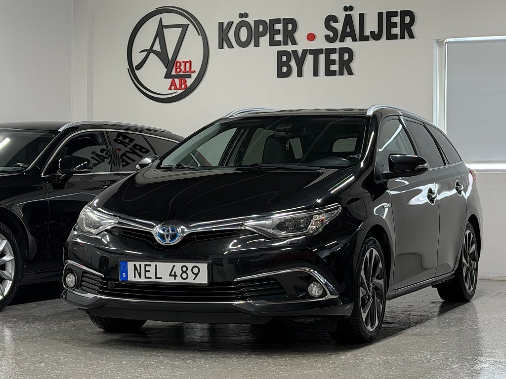 Toyota Auris Touring Sports Hybrid e-CVT Executive GPS KAMERA SENSOR