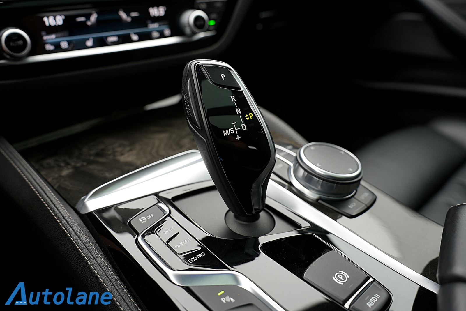 BMW 540d xDrive Touring Steptronic, 320hp, 2018
