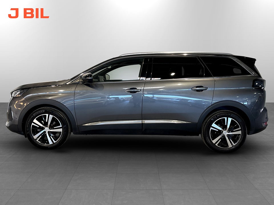 Bild på Peugeot 5008 GT 1.2 PT 130hk Aut 7-SITS DRAG B-KAMERA