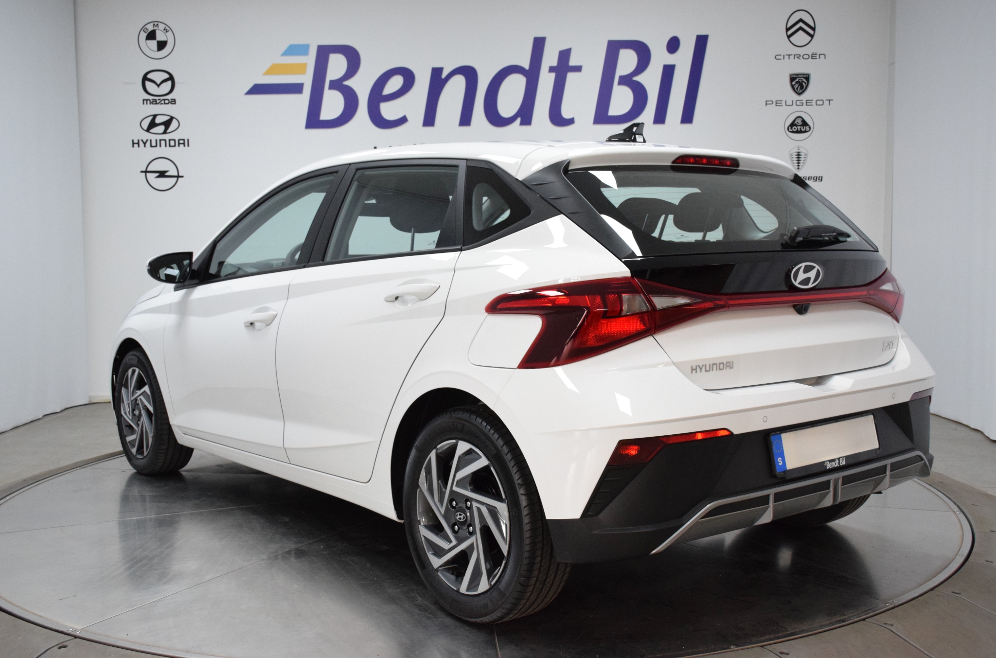 Hyundai i20 Essential 1.0 T-GDi Automat 2027, bild 6/10