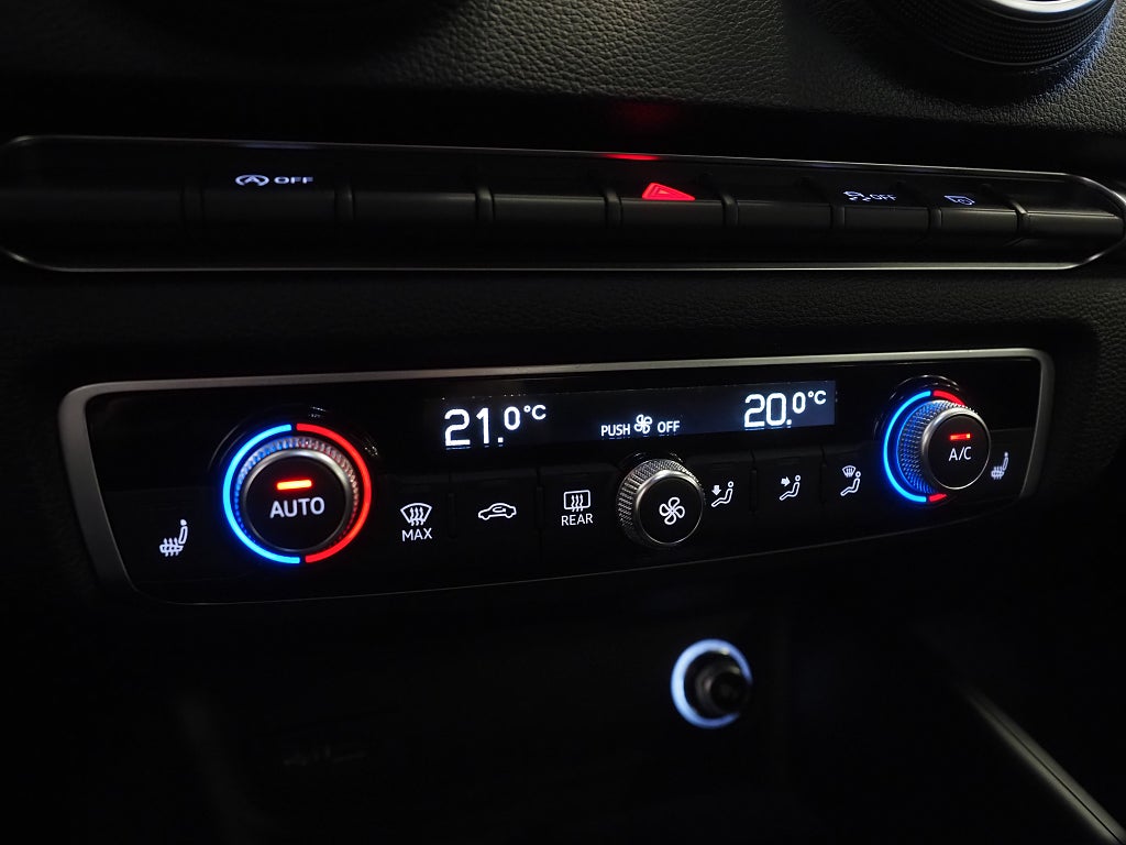 Audi A3 Sportback 35 TFSI 150hk Proline | Dragkrok | 2020