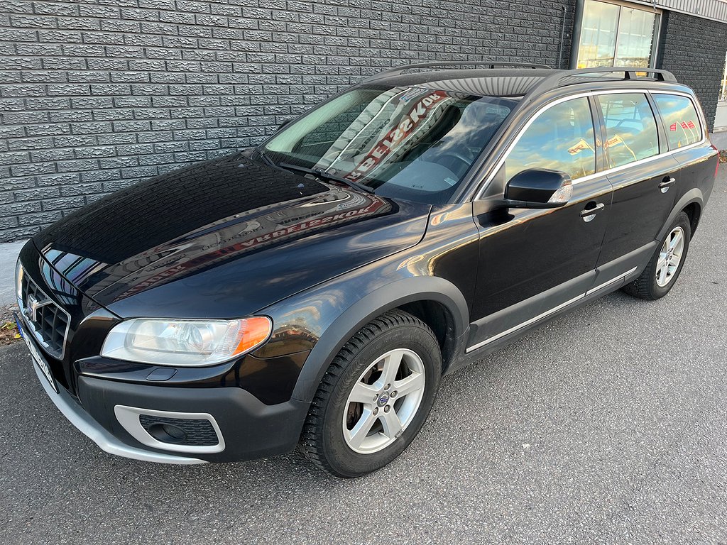 Volvo XC70 D5 AWD Summum 185hk Helskinn Drag