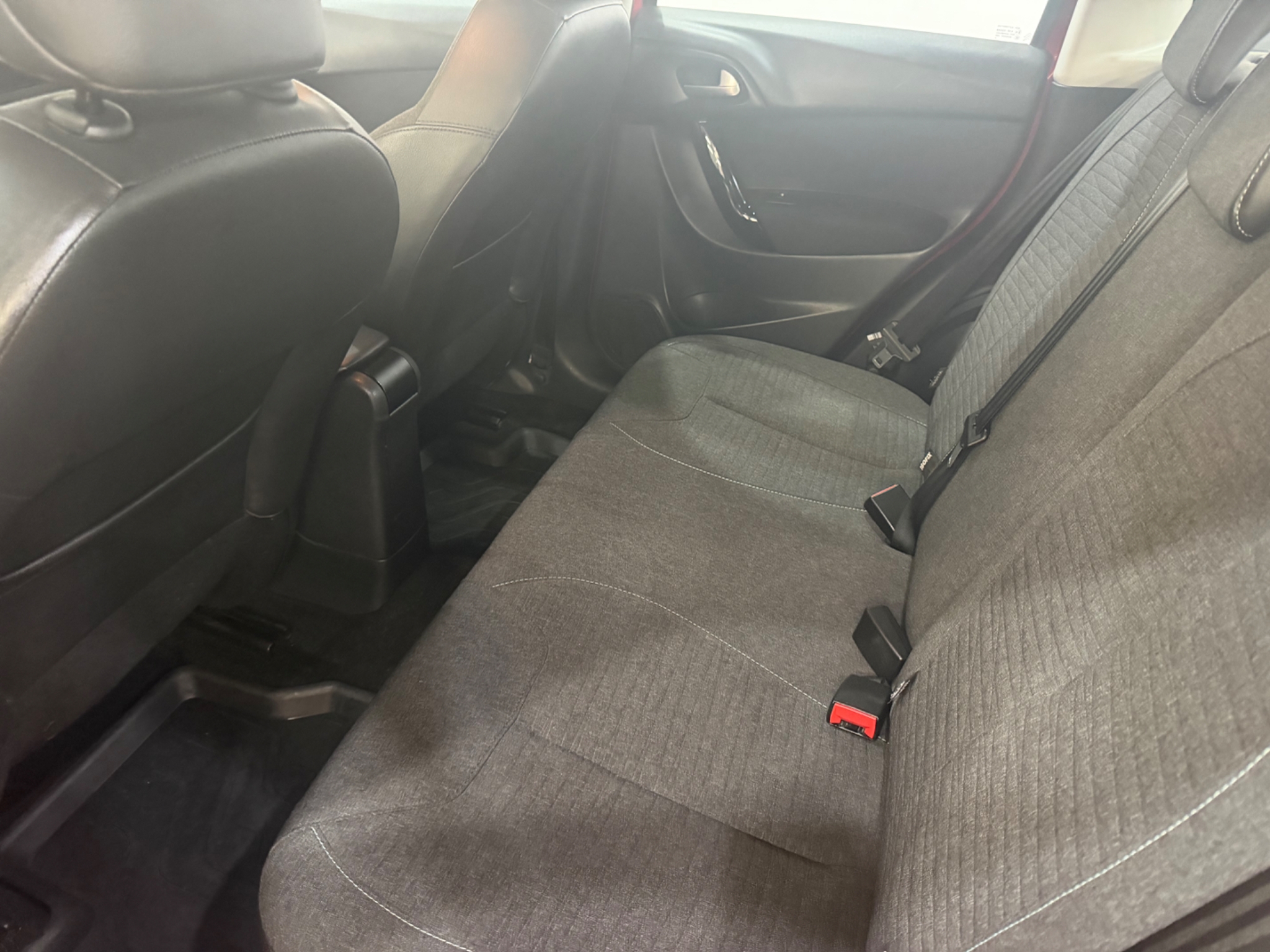 Citroen C3 1.2 PureTech VTi 2016, bild 5/37