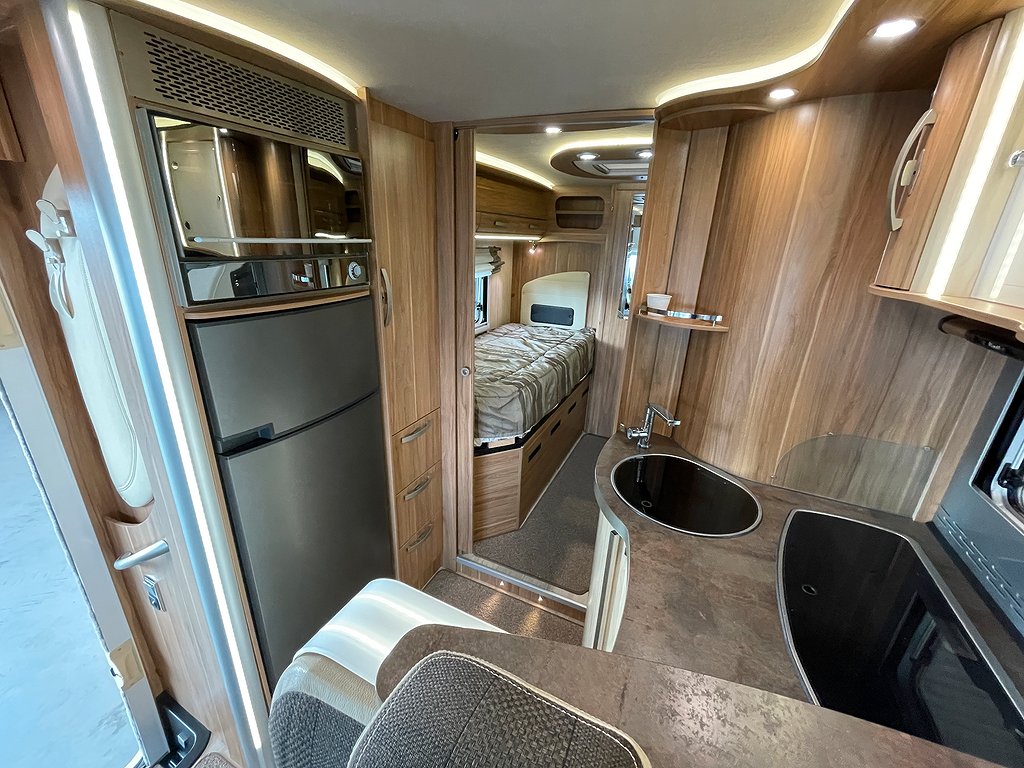 Pilote G 742 XLJ Explorateur /Hyd-stö/Solcell/ALDE/Automat180hk - Pilote