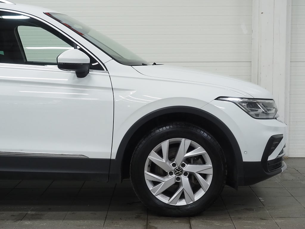 Volkswagen Tiguan eHybrid 245hk Elegance | Matrix | Drag | Moms